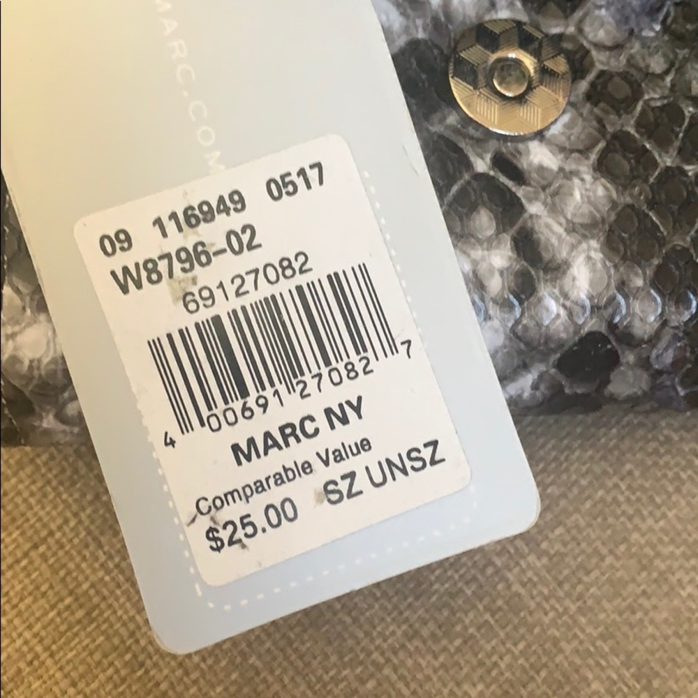 Wallet - Picture 2 of 3